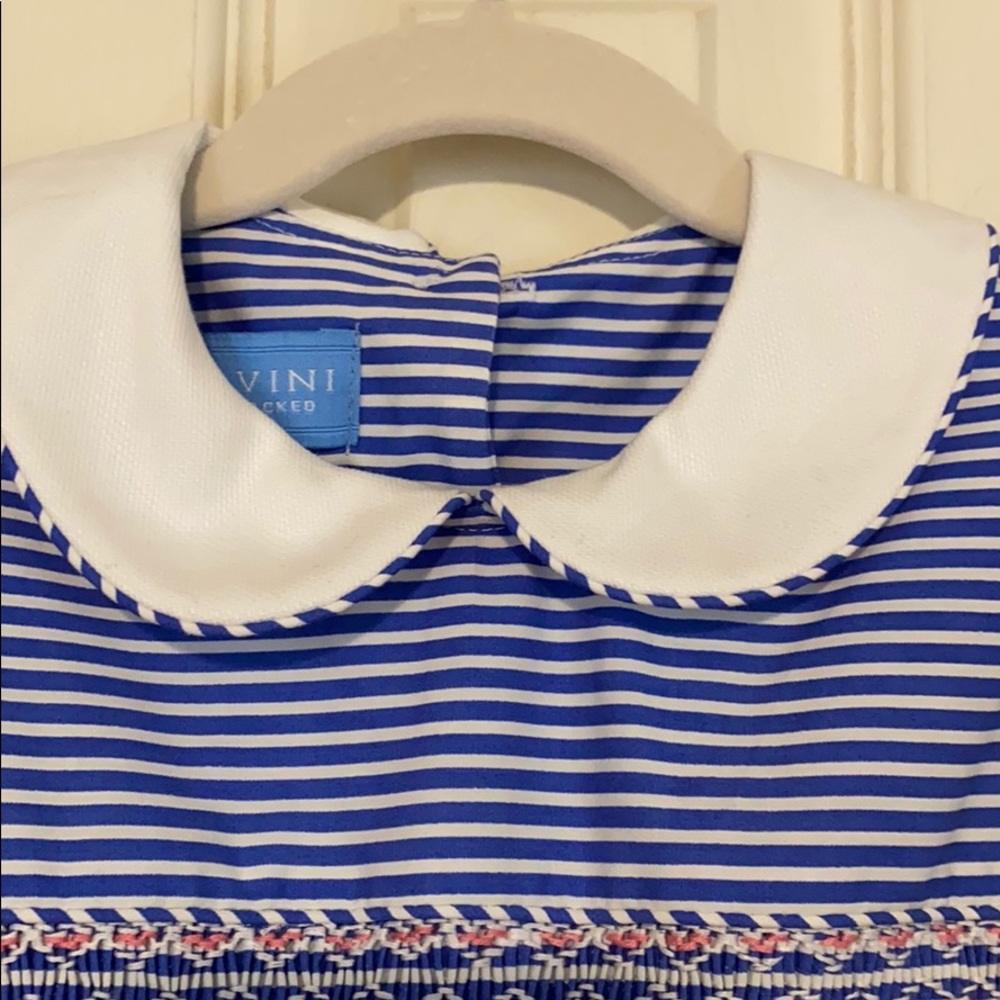 EUC Anavini Girls 4T Smocked Dress - Picture 3 of 8